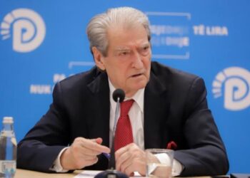 “Rikthejmë gjyqtarët dhe prokurorët e shkarkuar”, Berisha do të zhbëjë Vettingun: Procesi duhet të rishikohet