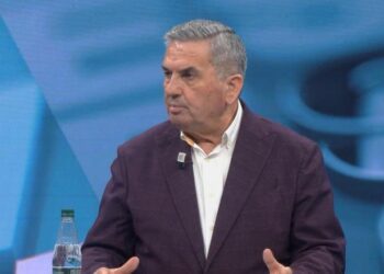 “Qëllimi i Berishës është baltosja e Shqipërisë”, Beqiri ‘shpërthen’ ndaj protestës së PD-së: Kryengritje kriminale e një njeriu të dëshpëruar