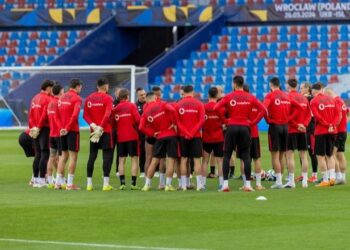 Miqësorja Ukrainë-Shqipëri, kuqezinjtë zhvillojnë stërvitjen e fundit në stadiumin e ndeshjes! Mungon Ismajli, shfaq shqetësime shëndetësore