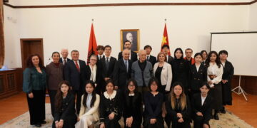 Pekin, Përkujtohen Dritëro Agolli dhe Ismail Kadare, dy kolosët e letërsisë shqipe