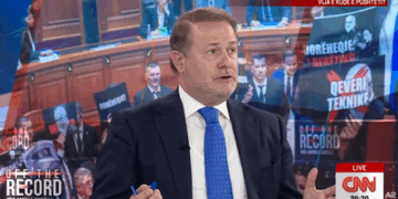 Deputeti Gjoni: Votimi i PS për “Ballukun” me urdhër politik! Majko u flak nga Kuvendi sepse nuk shkoi në votim