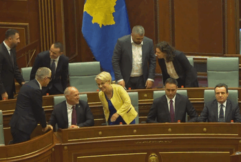 Zgjedhja e Presidentit të Kosovës/ Kurti fton opozitën, PDK e LDK: Të presim vendimin e Kushtetueses