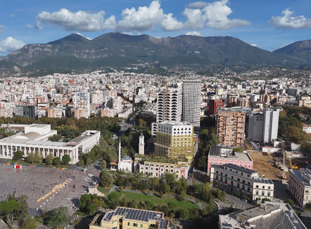 Ndikimi i turizmit  Shqipërisë i duhen 1 9 miliardë euro ushqime këtë vit