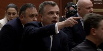 “Për ty kam numrin me 0900″, Balla i kërkon falje Albana Vokshit: Kërkoj ndjesë nëse je fyer! Ai numër shërben për…