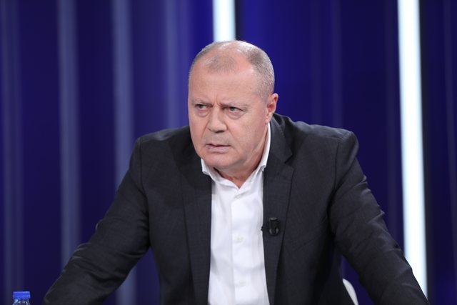 Nano  Rama duhet t i thotë  JO  ambasadores së SHBA ve kur shkon në SPAK  por nuk 