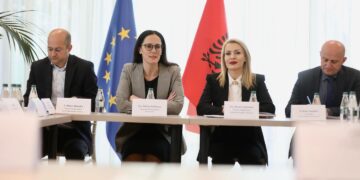 Ibrahimaj: Program mbështetjeje për përpunimin e mishit dhe ligj për produktet “Made in Albania”