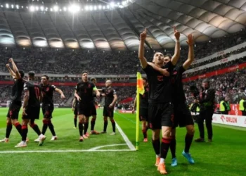 Poloni 2 – 1 Shqipëri, Pilo “djeg” avantazhin. Zielinski shënon supergol