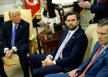 Përplasjet në rrethin e Trump për luftën ndaj Iranit: Vance kundër Hegseth