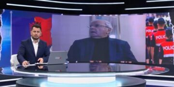 “Ç’punë kam unë me Sali non gratën?!”, avokat Ngjela nuk pranon të flasë për Berishën dhe ‘braktis’ intervistën