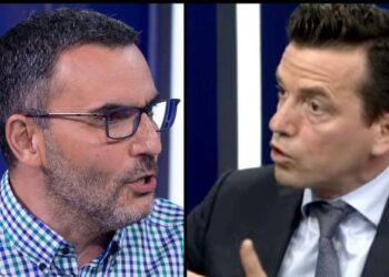 “Kopje mediokre e Ramës”, partia e Arlind Qorrit sulmon Agron Shehajn: E ka vrarë shansin për një model ndryshe