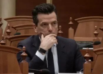Sekretariati i Etikës merr vendimin, Agron Shehaj përjashtohet nga punimet e Kuvendit për 20 ditë