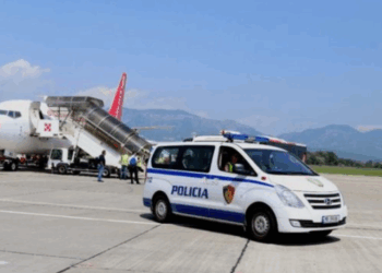 Shkatërroi me eksploziv një automjet në Bulqizë 8 vite më parë, ekstradohet nga Spanja 48-vjeçari