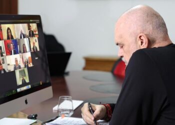 Për shqiptarët në zonat e konfliktit, Rama me ambasadorët: Me ekipet tuaja informoni në kohë reale!