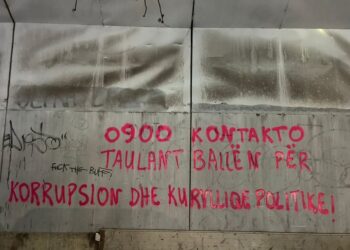 “O 900 kontakto Taulant Ballën”, Albana Vokshi i kundërpërgjigjet kreut të grupit parlamentar të PS