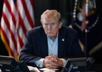 “Gjithçka është në tavolinë”, Trump paralajmëron dërgimin e trupave amerikane në Iran