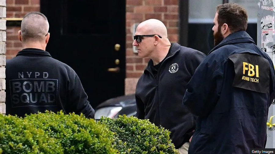 Eksplozivët pranë rezidencës së kryebashkiakut të Nju Jorkut  FBI nis hetimet  për çfarë dyshohet