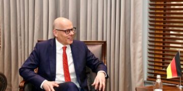 Raportuesi për Shqipërinë në Bundestag takohet me kryeministrin Rama, nesër me Berishën