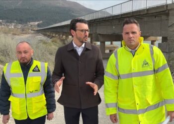 Hapet Ura e Milotit pas përforcimit të themeleve, Ministri Karakaçi: Lehtëson qarkullimin për veriun e vendit