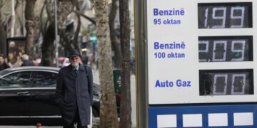 Hyn në fuqi “Bordi” për karburantet, në mbledhjen e parë përcaktohen çmimet tavan