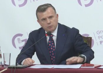 PS në ‘aksion’, gati draftin e parë për referendumet! Kërkon edhe “tkurrjen” e Kuvendit