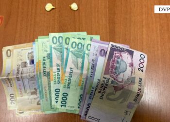 Shiste kokainë në lokalin e tij, arrestohet 20-vjeçari në Dibër