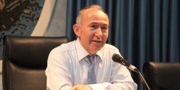 Sulltanët osmanë, vinë sëbashku në shqip