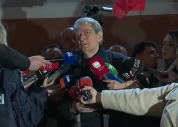 Berisha flet pas protestës: E tmerruat Edi Ramën! Të japë dorëheqjen ose do ta tërheqim siç nuk ia pret mendja