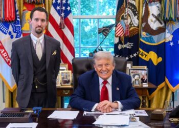 “Është më keq nga sa mendonim”, aleati i Trump: Ekonomia nuk e përballon dot krizën e naftës