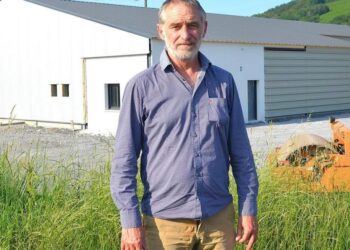Kryebashkiaku gjendet i vdekur disa orë pasi humbi zgjedhjet. Dyshohet se…