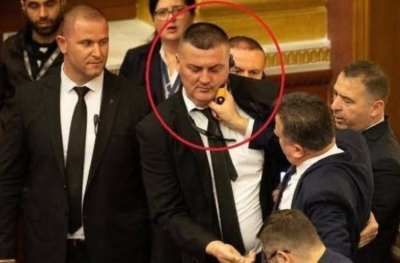 ish-deputeti-i-pd-shperthen-ndaj-flamur-nokes-trim-palaco-godet-vetem-ata-qe-s-i-bejne-rrezik