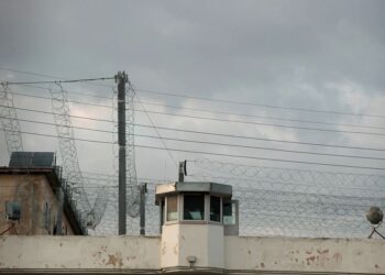 Dy të vdekur brenda ditës në burgun famëkeq të Koridhalosit, ku vuajnë dënimin edhe shumë shqiptarë