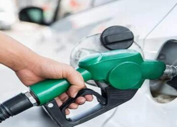 Maksimumi 50 litra në ditë, Sllovenia kufizon furnizimin me naftë për qytetarët dhe angazhon ushtrinë