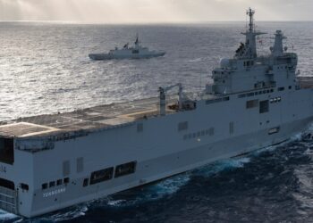 Konflikti në Lindjen e Mesme, Franca mobilizohet në Mesdhe, dërgon anijen Tonnerre