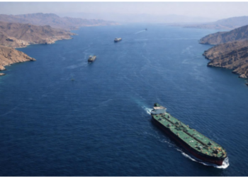 SHBA sfidon Kinën! Lufta për naftën iraniane dhe kontrollin e Ngushticës së Hormuzit