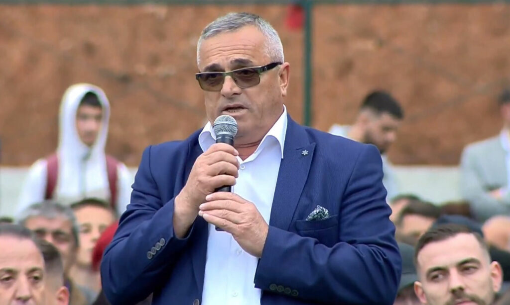 Nis gjykimi për kryebashkiakun e Tropojës dhe zëvendësin e tij  Biberaj  Në 35 vite punë s kam marrë një vërejte