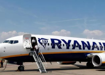 I kishte pasagjeres borxh 890 euro, gjykata austriake sekuestron avionin e Ryanair