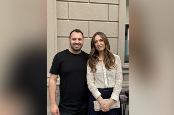 enxhi-nini-jep-lajmin-e-rikthimit-do-vij-se-shpejti-me-nje-kenge-shqip-a-do-e-perdore-vellain-aldor-nini