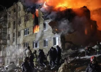 Rusia sulmon Ukrainën me raketë balistike, 10 të vrarë në Khrakiv