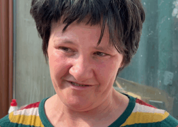 “Ditë e natë do ta qaj”, foshnja dy muajshe i ndërroi jetë, flasin prindërit: Ishte me infeksion në mushkëri, vetëm flinte