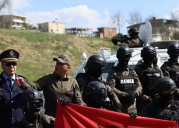 Me skenarë sulmi dhe shpëtimi pengjesh, forcat speciale të Shqipërisë dhe Greqisë stërviten në Tiranë