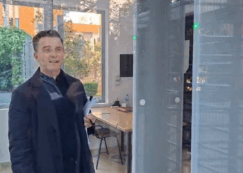 VIDEO / “Nuk ka shanse”! Shtyhet seanca e Braçes për shpifje, i padituri nuk paraqitet në GJKKO