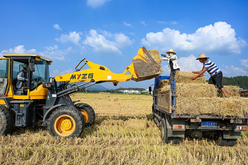 Fermerët pjesëmarrës dhe përfitues të rivitalizimit rural
