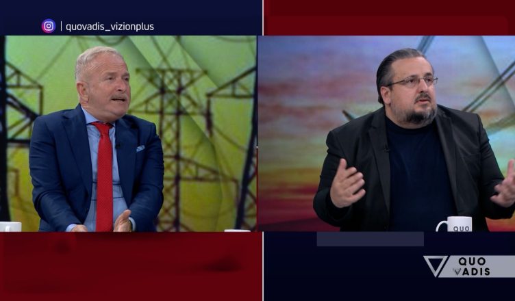 euro-ne-pikiate-nga-parate-e-pista-debat-ne-studio-mes-telitit-dhe-cocolit-me-ofendove