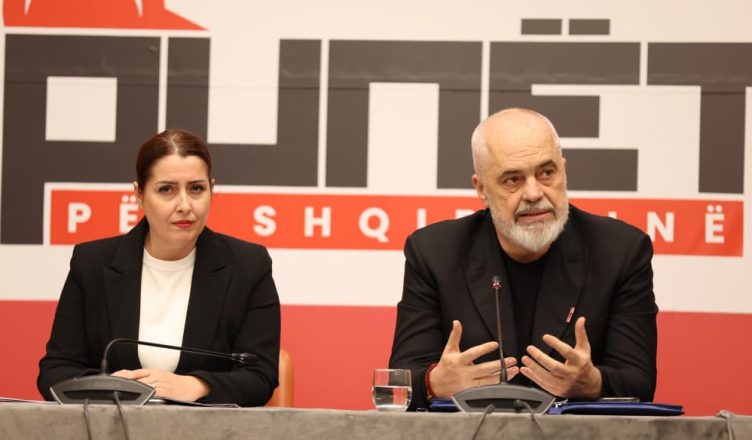 Rama shpjegon skemën  si do përfitohet rritja e pensioneve  çfarë do ndodhë me mjekët  infermierët dhe mësuesit