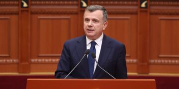 Projekti energjetik për lidhjen mes Shqipërisë dhe Kosovës, Balla–opozitës: Ju e penguat, qeveria e PS e realizoi