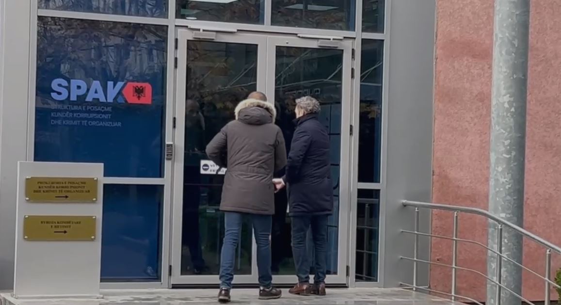 Nuk zbatoi vendimin gjyqësor  SPAK kërkon gjobë prej 700 mijë lekësh për Bardh Spahinë