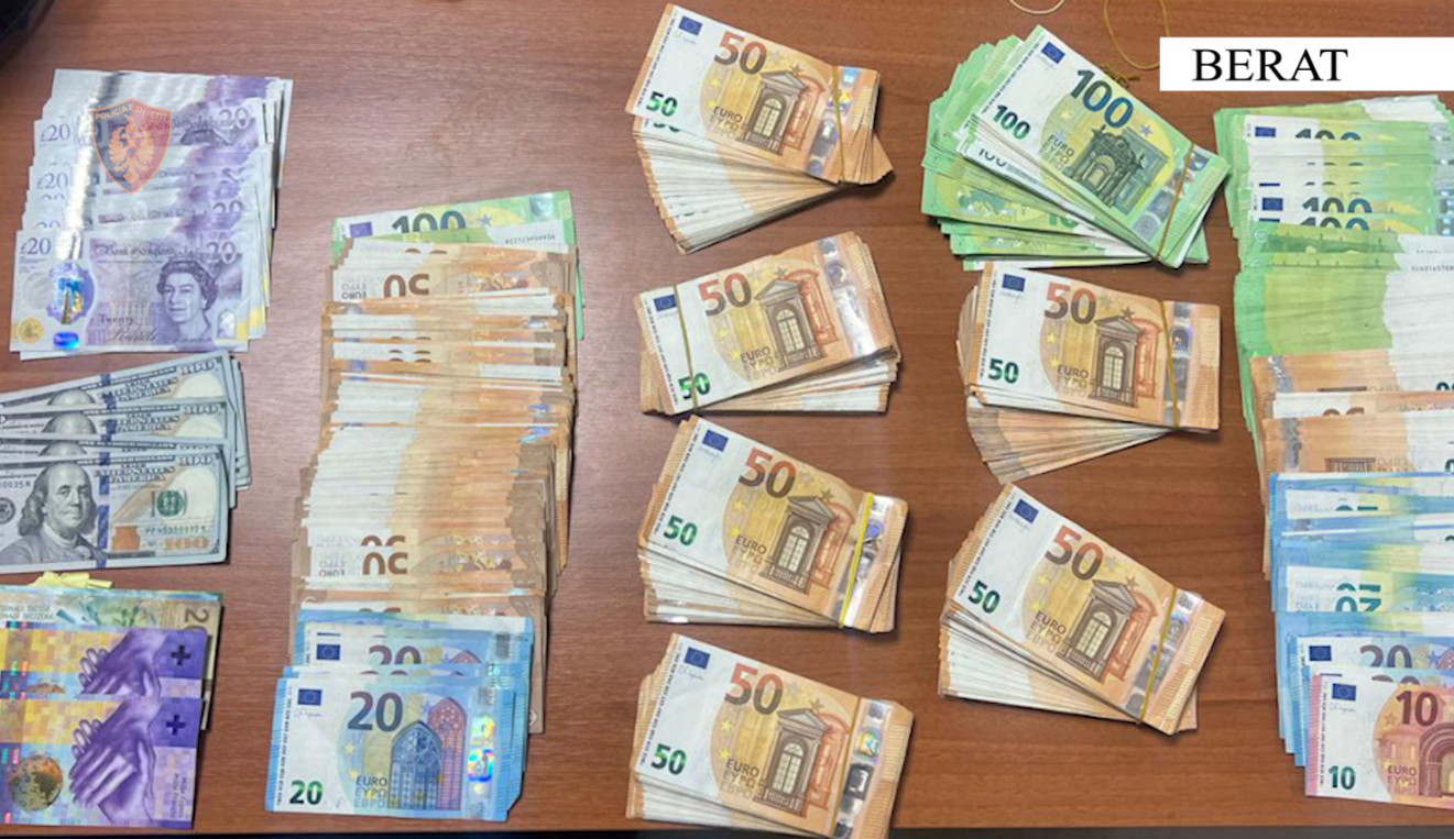 Pastronte para  arrestohet 67 vjeçari në Berat  I sekuestrohen mbi 50 mijë euro  paund e dollarë