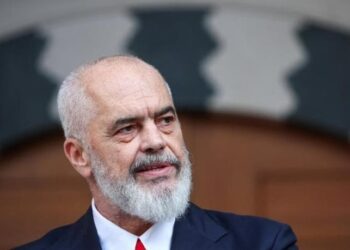 Sot festa e Sulltan Nevruzit, Rama uron besimtarët bektashianë me pamje nga teqeja e Helvetive në Berat