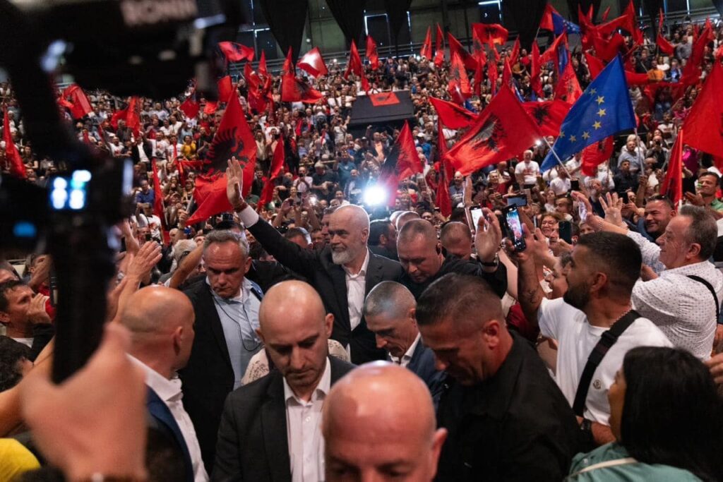 Diaspora do të ketë përfaqësim në strukturat qendrore të PS! Si do të funksionojë regjistri…