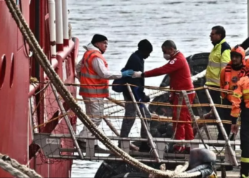 Dyshime për ligjshmërinë e protokollit Itali-Shqipëri për emigrantët, çështja shkon në Gjykatën e BE-së